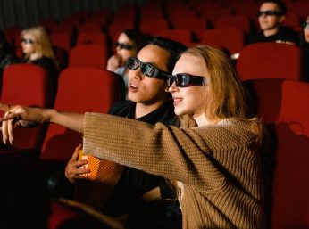 Is a Movie a Bad Location for a First Date? 10 Things to Consider